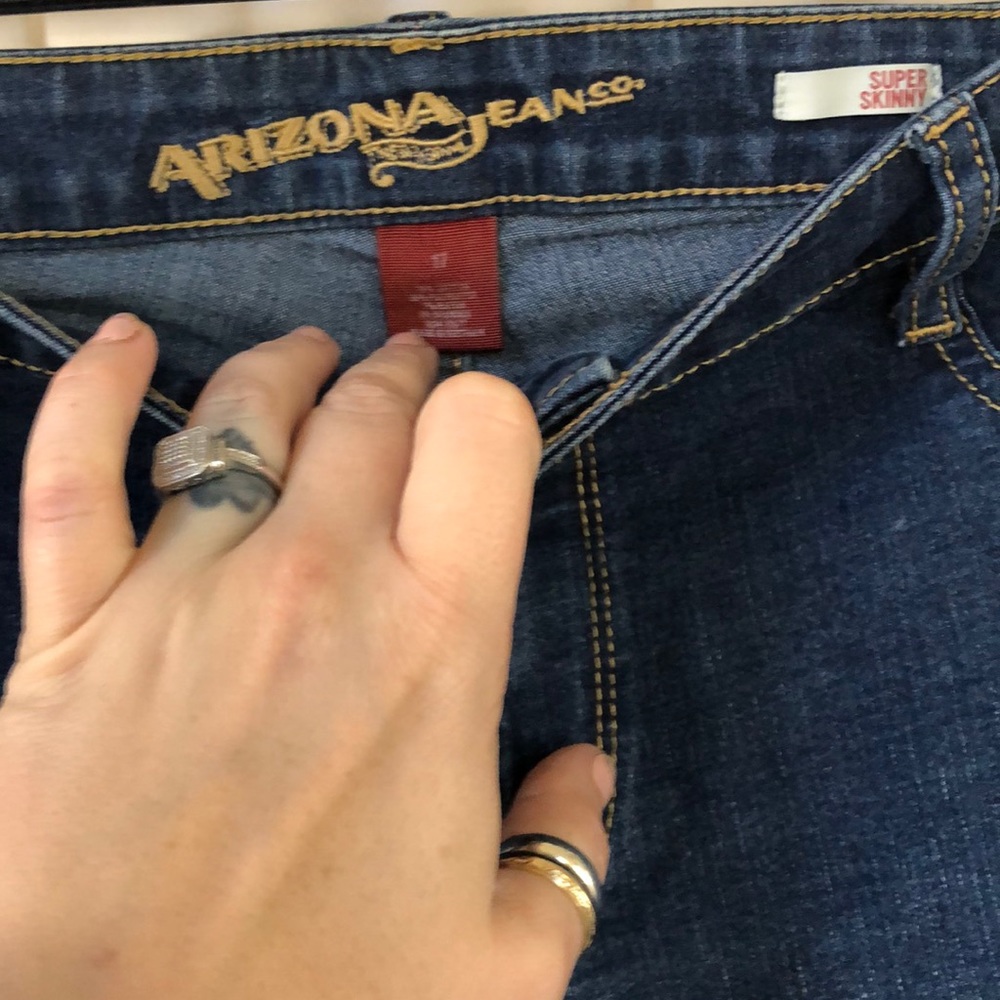Women’s capris size 17